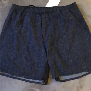 Lululemon men’s shorts. NWT with liner